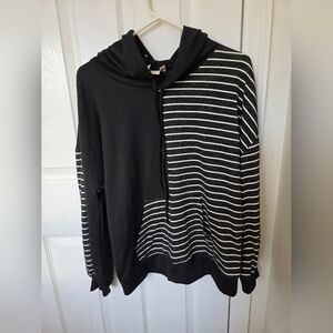 Chic Black and White Striped Women's Hoodie